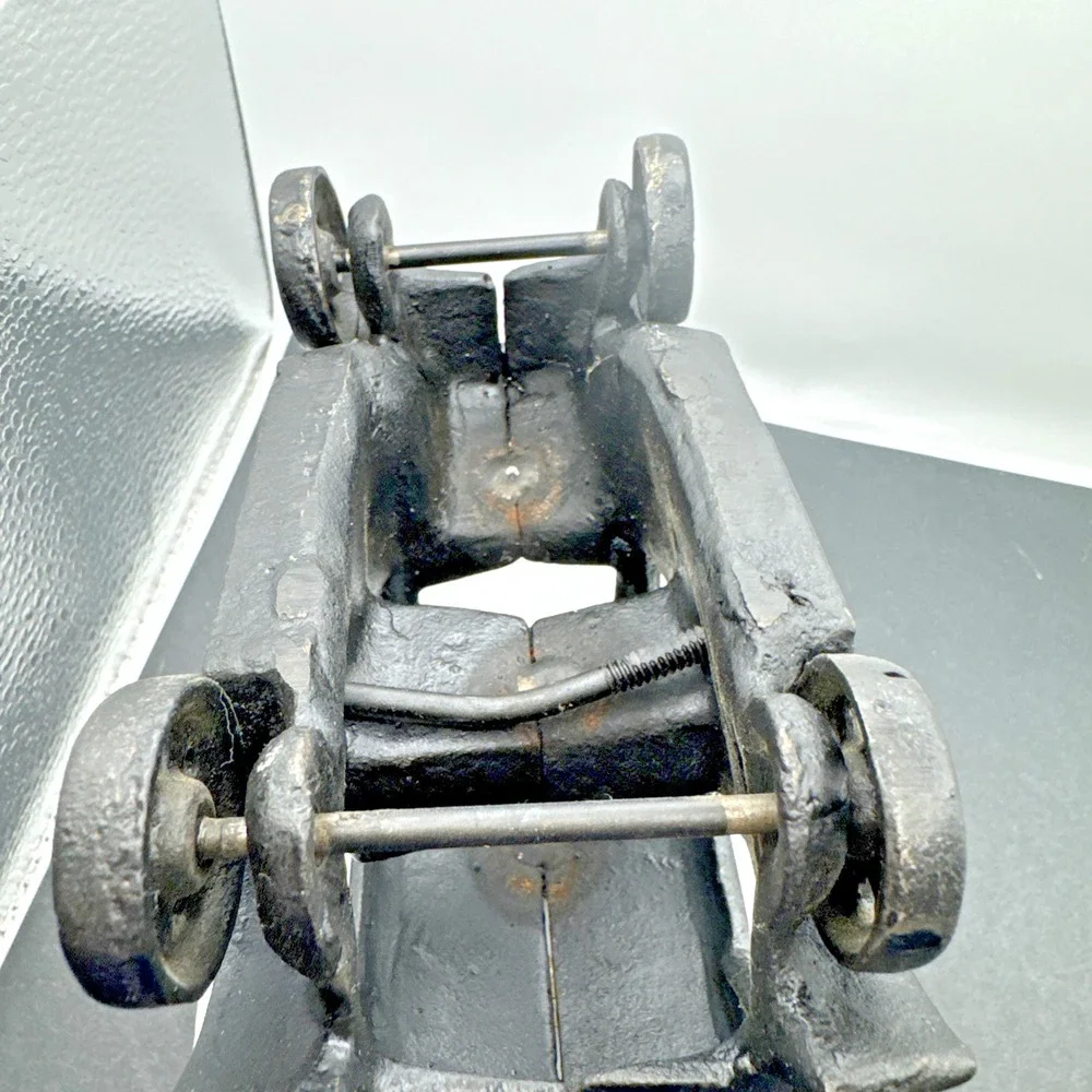 Antique Cast Iron Ford Model T Sedan Marked JM‎ 135 Toy Car